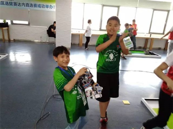 我們見證智能機械的未來 WRO達內(nèi)直選賽圓滿落幕