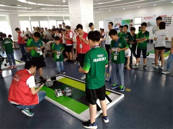 我們見證智能機械的未來 WRO達內(nèi)直選賽圓滿落幕