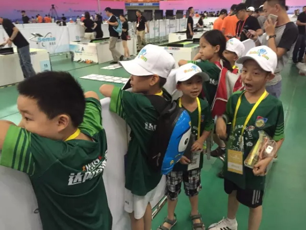 WRO | 精英選手 征戰(zhàn)全國舞臺(tái)！2017世界青少年機(jī)器人大賽火熱開賽