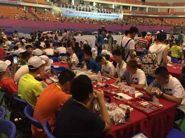 WRO | 精英選手 征戰(zhàn)全國舞臺(tái)！2017世界青少年機(jī)器人大賽火熱開賽