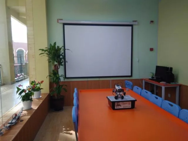 達(dá)內(nèi)童程童美金水萬(wàn)達(dá)校區(qū)開業(yè)啦！更有壕禮免費(fèi)送！
