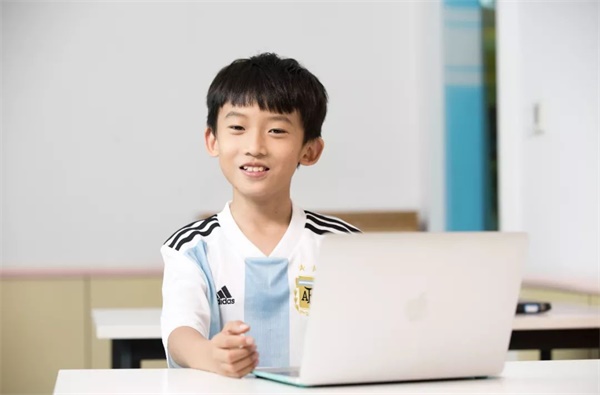 暑假怎么安排？Cool Kids都報名了公益編程課！ 