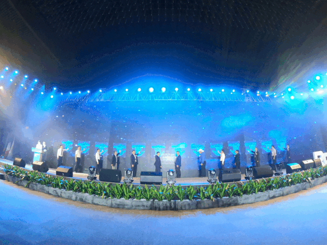 超燃！勇奪三冠，為國爭光，童程童美問鼎2019RoboRAVE世界總決賽！